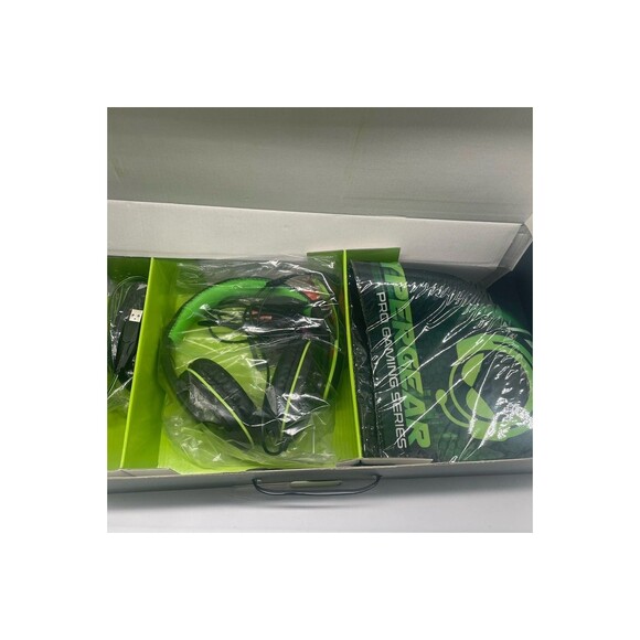 Hypergear 4 in1 Gaming Kit Series, Keyboard Mouse & pad Lighting Fast Headphones - Picture 1 of 12